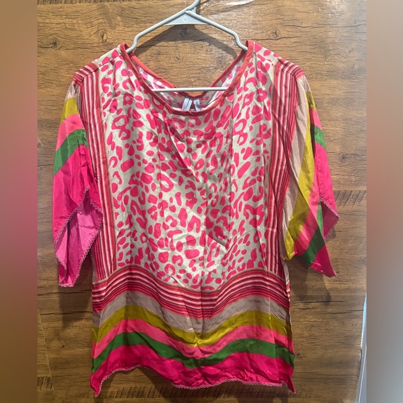 Anthropologie Alina Dolman sleeve top - Picture 4 of 10